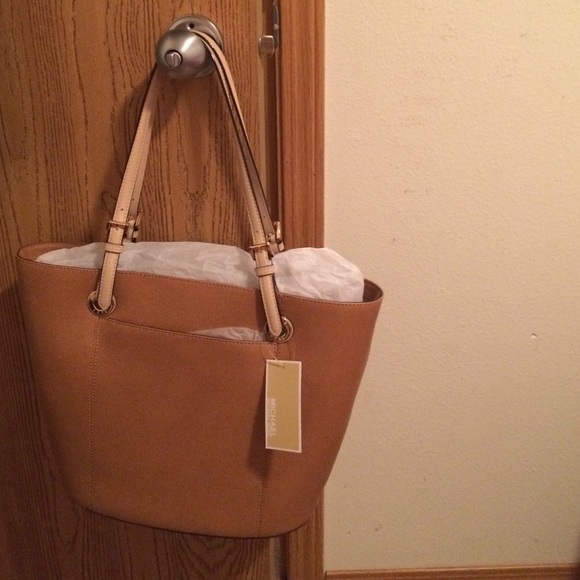 Amazing  leather suntan tote - Picture 3 of 4
